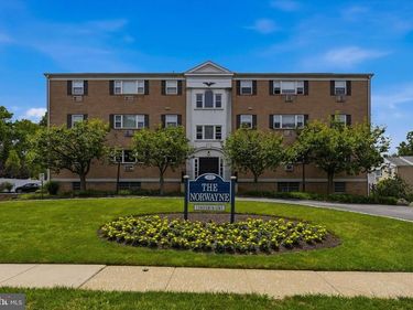 412 N WAYNE AVENUE, Unit 208, WAYNE, PA 19087