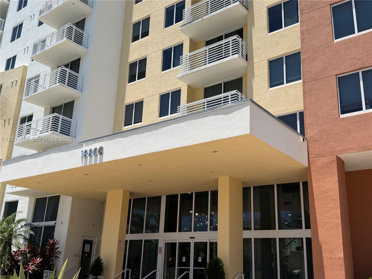 18800 NE 29th Ave, Unit 405, Aventura, FL 33180 Photo