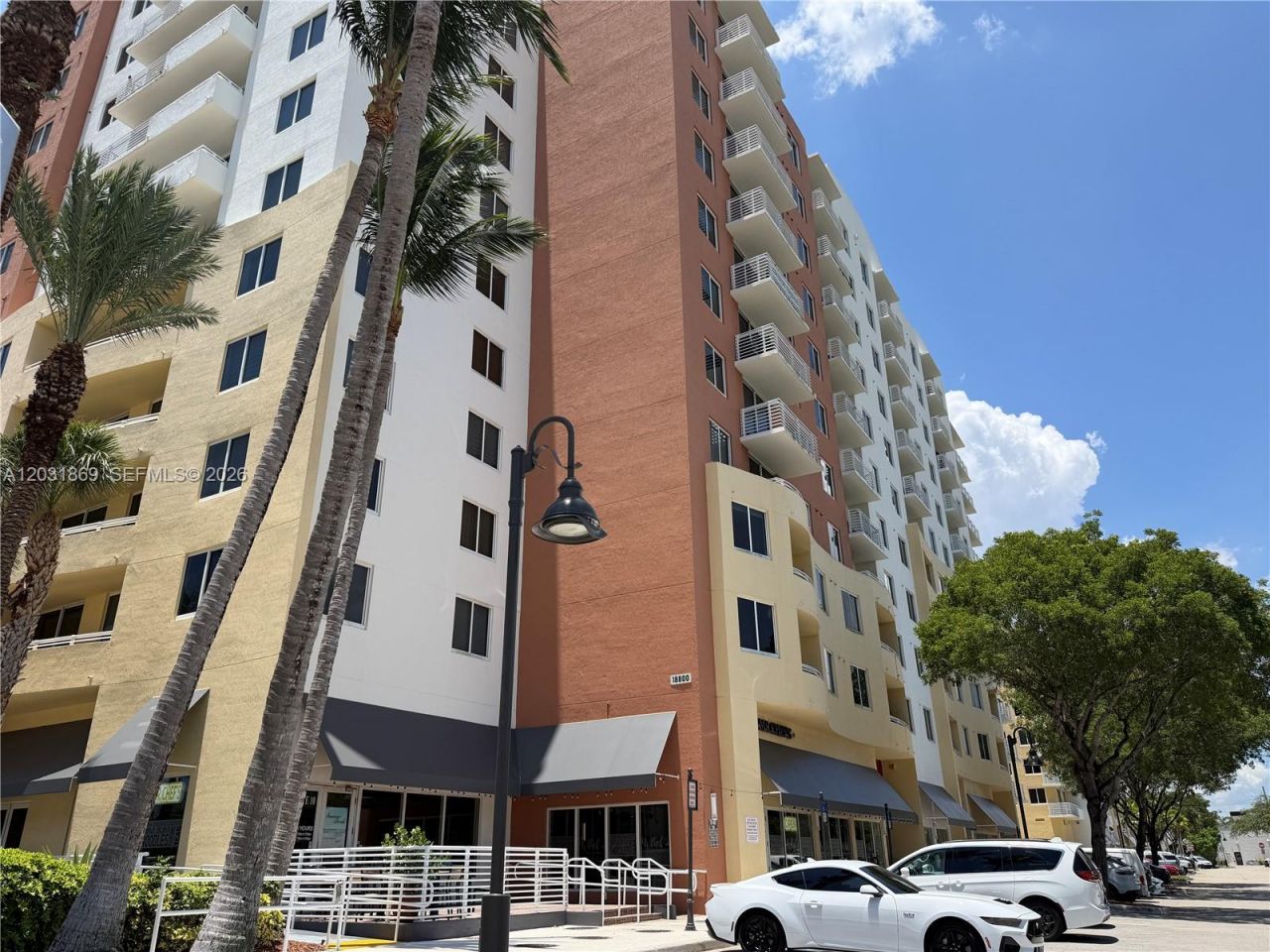 18800 NE 29th Ave, Unit 405, Aventura, FL 33180 Photo