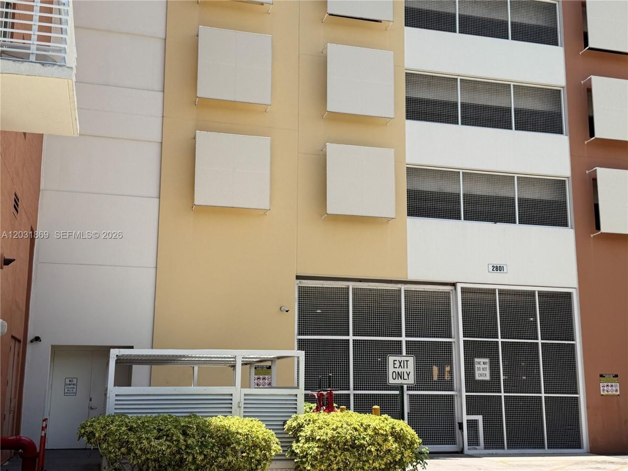 18800 NE 29th Ave, Unit 405, Aventura, FL 33180 Photo