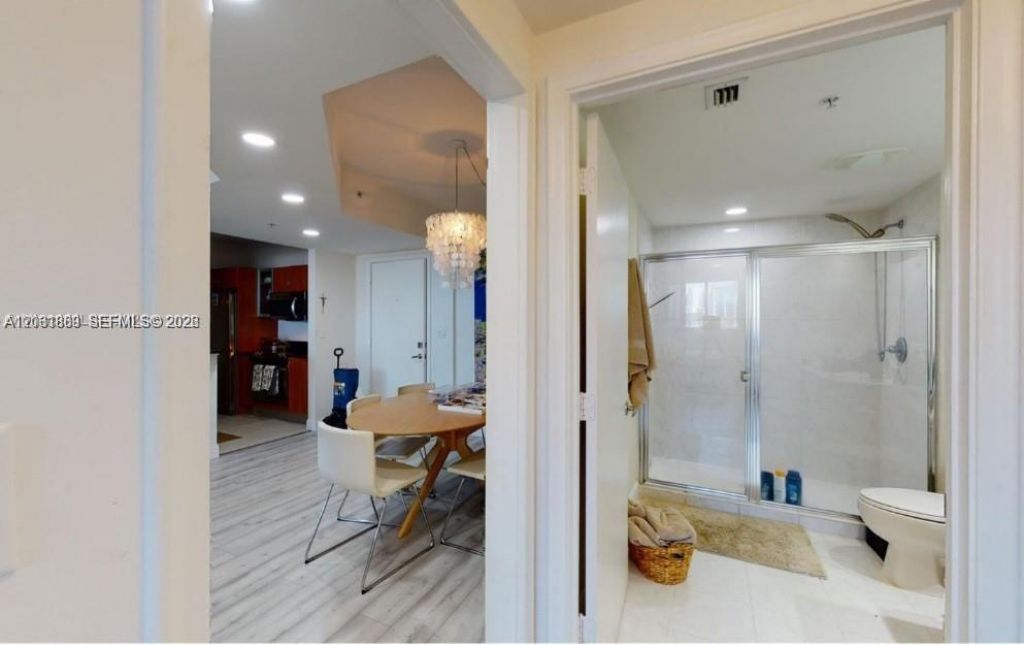 18800 NE 29th Ave , Unit 405, Aventura, FL 33180 Photo