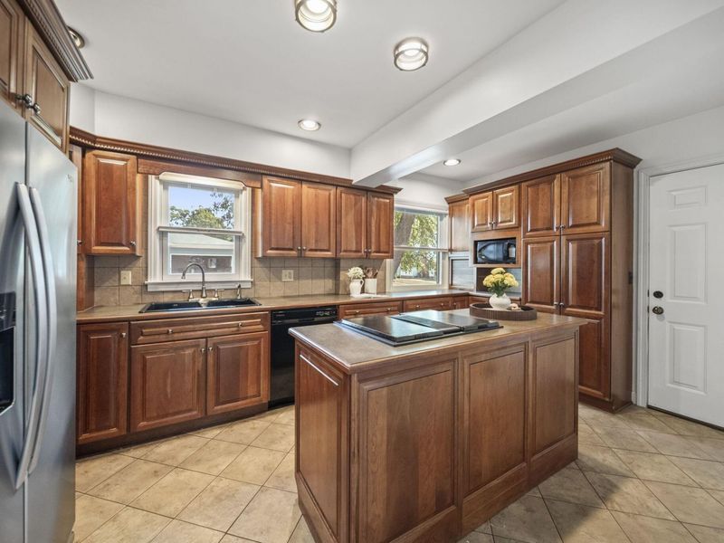 353 Fairway Avenue, Chillicothe, OH 45601 Photo 7