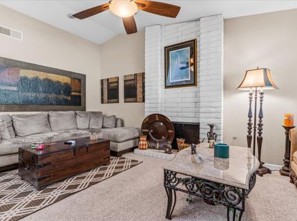 2810 Bogdan Ct, Sacramento, CA 95827 Photo