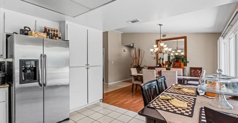 2810 Bogdan Ct, Sacramento, CA 95827 Photo