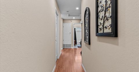 2810 Bogdan Ct, Sacramento, CA 95827 Photo