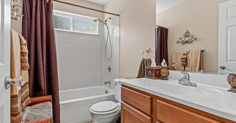 2810 Bogdan Ct, Sacramento, CA 95827 Photo