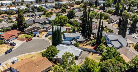 2810 Bogdan Ct, Sacramento, CA 95827 Photo