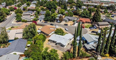 2810 Bogdan Ct, Sacramento, CA 95827 Photo