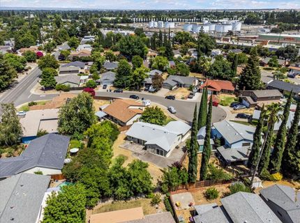 2810 Bogdan Ct, Sacramento, CA 95827 Photo