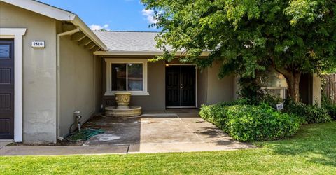 2810 Bogdan Ct, Sacramento, CA 95827 Photo