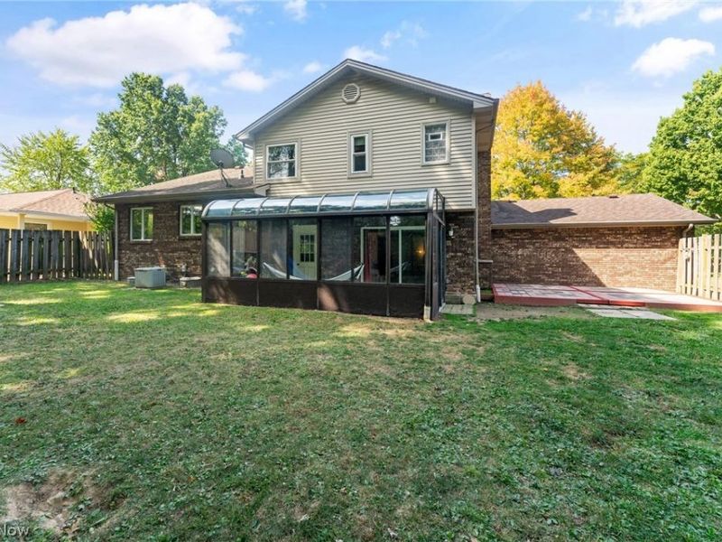 4785 Logan Arms Drive, Youngstown, OH 44505 Photo 27