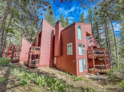 12798 Northwoods Boulevard, Unit #425, Truckee, CA 96161 Photo