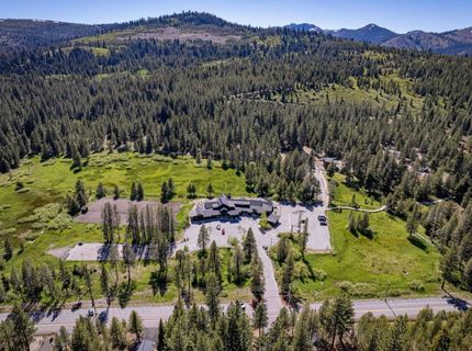 12798 Northwoods Boulevard, Unit #425, Truckee, CA 96161 Photo