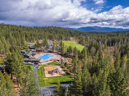 12798 Northwoods Boulevard, Unit #425, Truckee, CA 96161 Photo