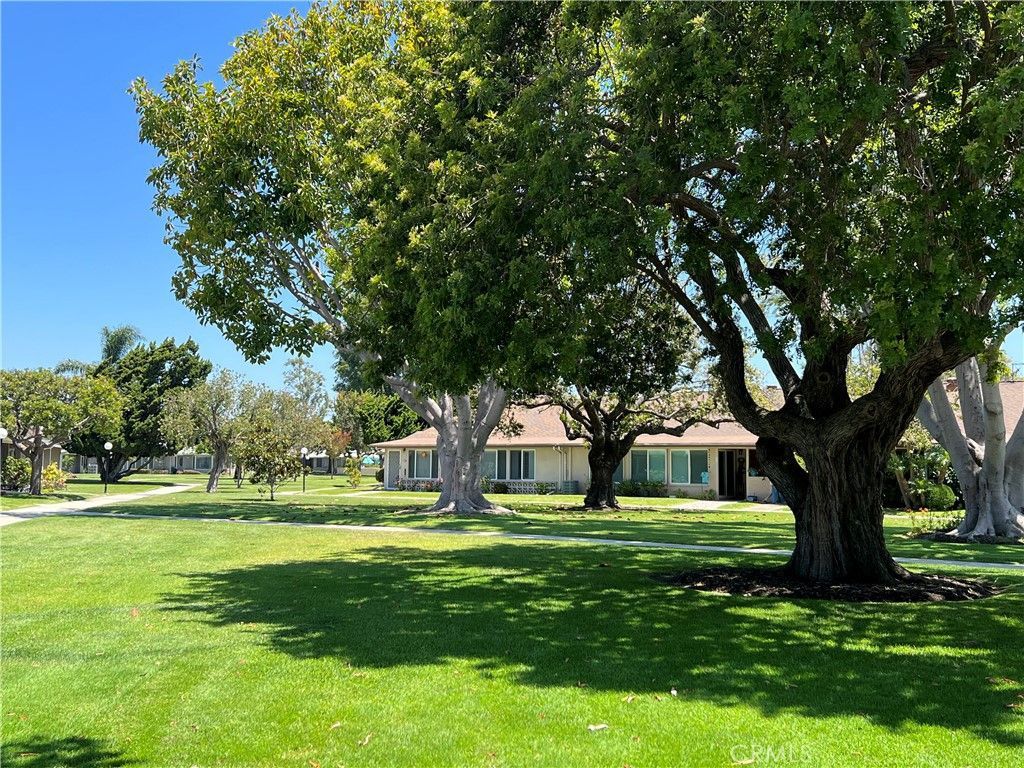 1561 Interlachen Rd., M10-260k, Seal Beach, CA 90740 Main Photo