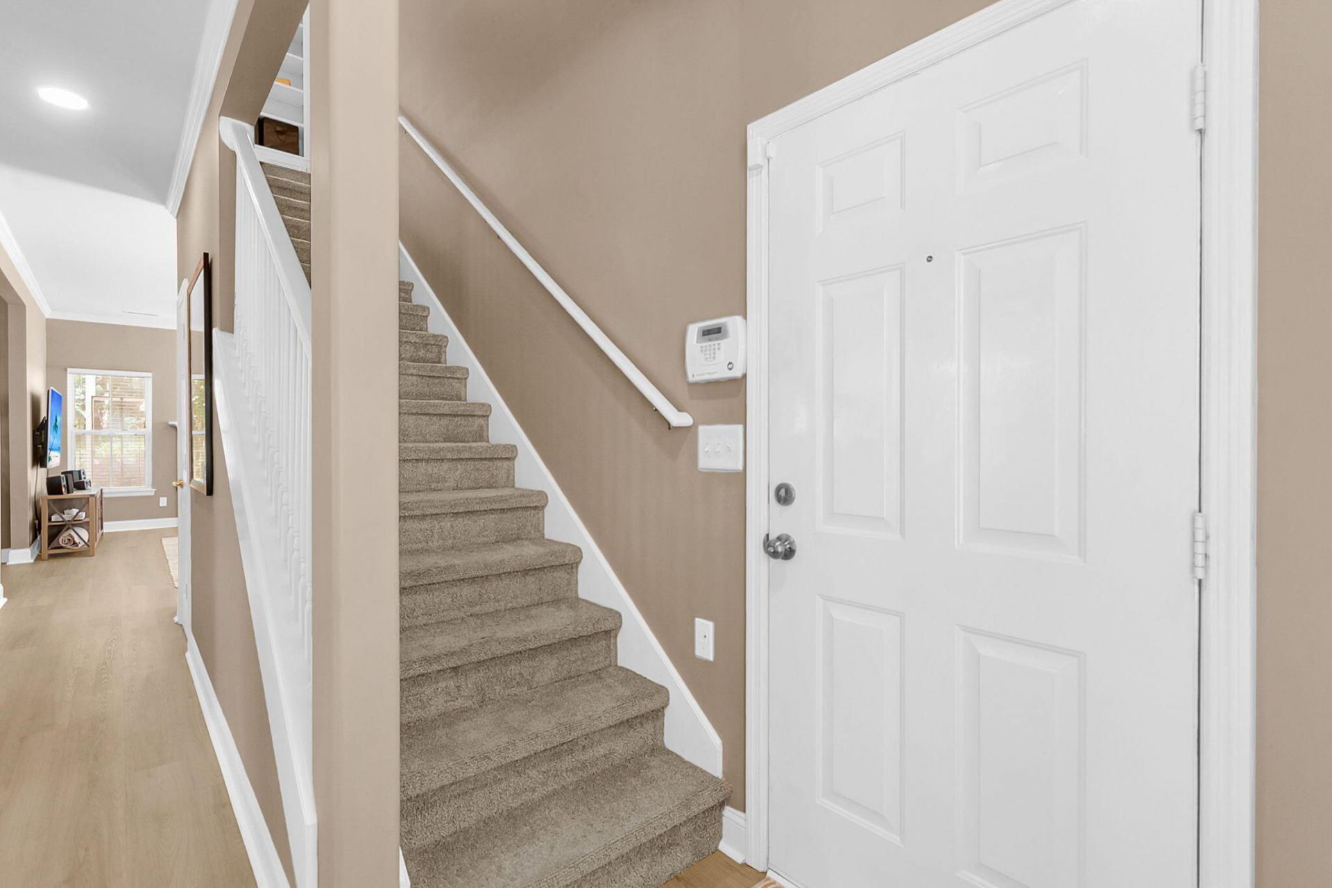 136 Saint Phillips Row Photo 17