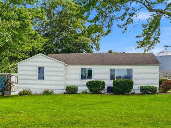 207 E Cummings, Wayland, IA 52654