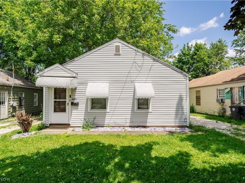 939 Clifford Avenue, Akron, OH 44306 Photo 1