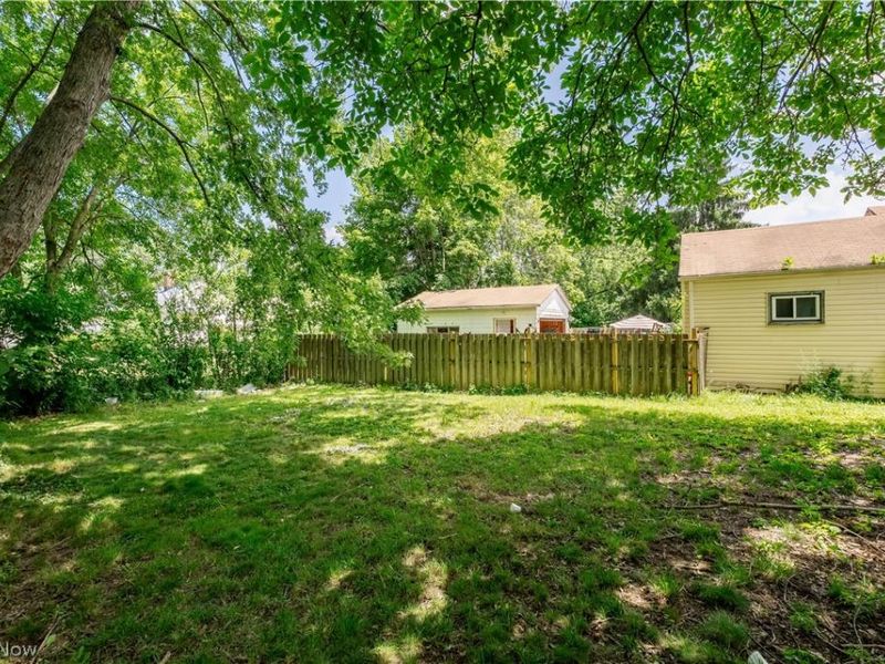 939 Clifford Avenue, Akron, OH 44306 Photo 23