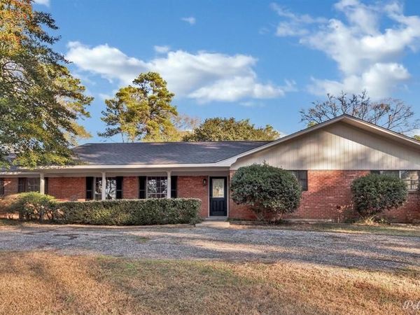 618 E Vinnie Street, Plain Dealing, LA 71064