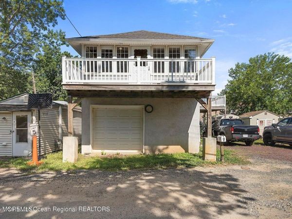 9 Gravelly Point Road, Unit 4, Highlands, NJ 07732
