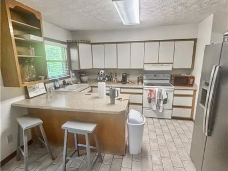 4460 E Mohave Drive, Dayton, OH 45431 Photo 3