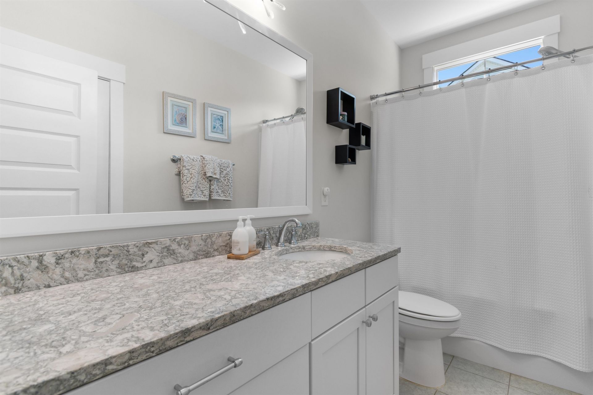 4008 Mckinney Dr. Photo 22