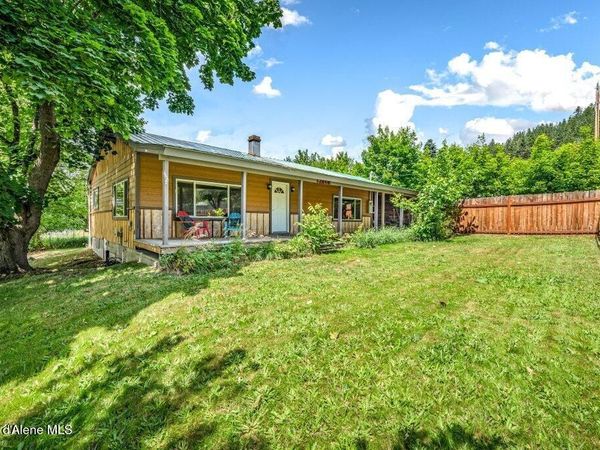 7494 Wells ST , Bonners Ferry, ID 83805