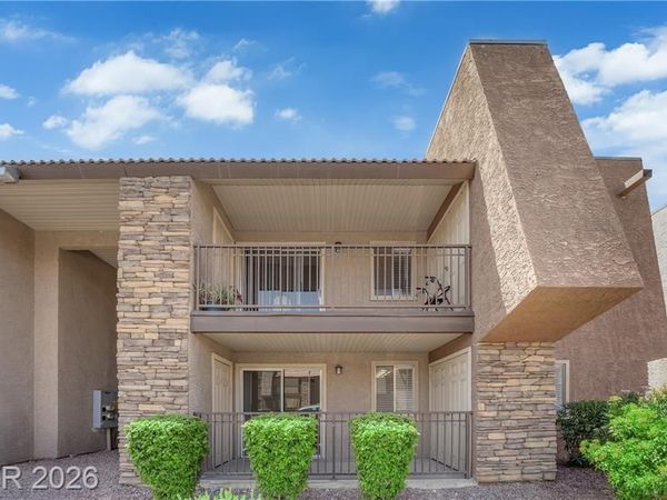 5295 INDIAN RIVER Drive , Unit 301, Las Vegas, NV 89103