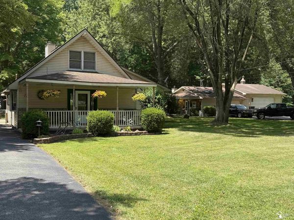 6975 Sarah Street, Temperance, MI 00000