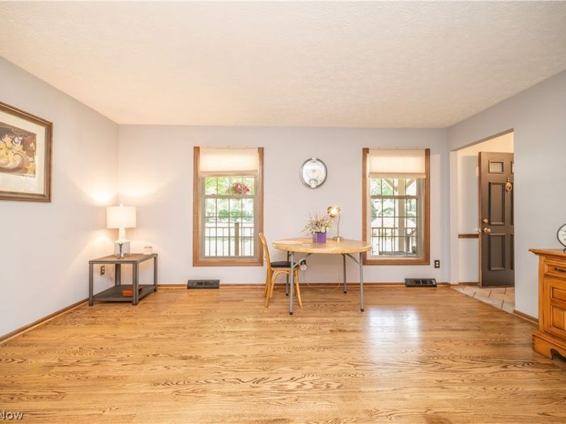 8359 Stoney Creek Drive, Youngstown, OH 44512 Photo 10