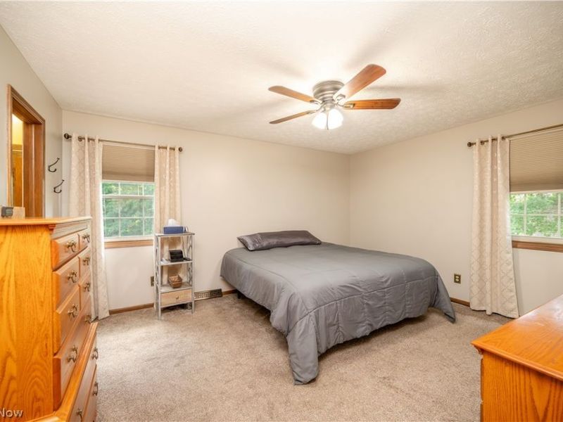 8359 Stoney Creek Drive, Youngstown, OH 44512 Photo 21