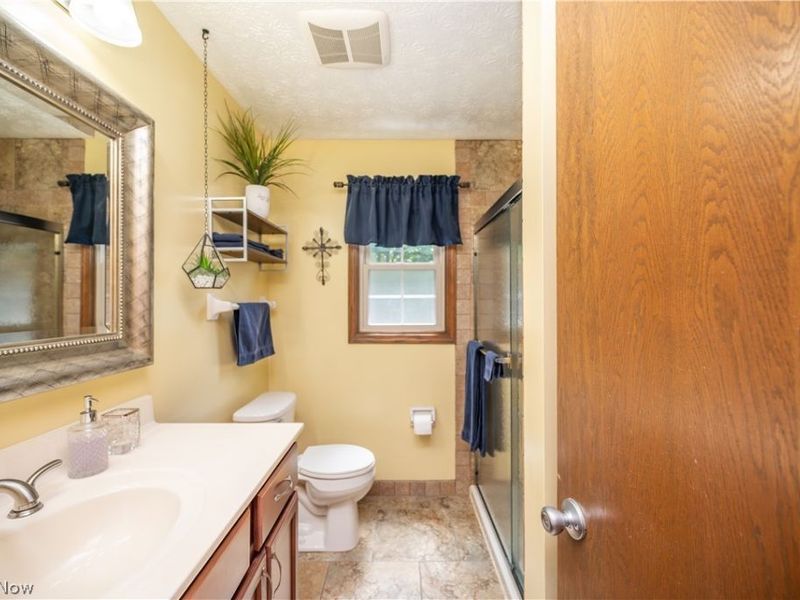 8359 Stoney Creek Drive, Youngstown, OH 44512 Photo 27