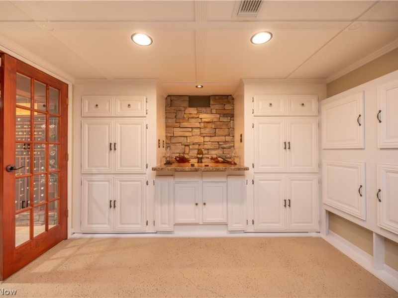 8359 Stoney Creek Drive, Youngstown, OH 44512 Photo 32