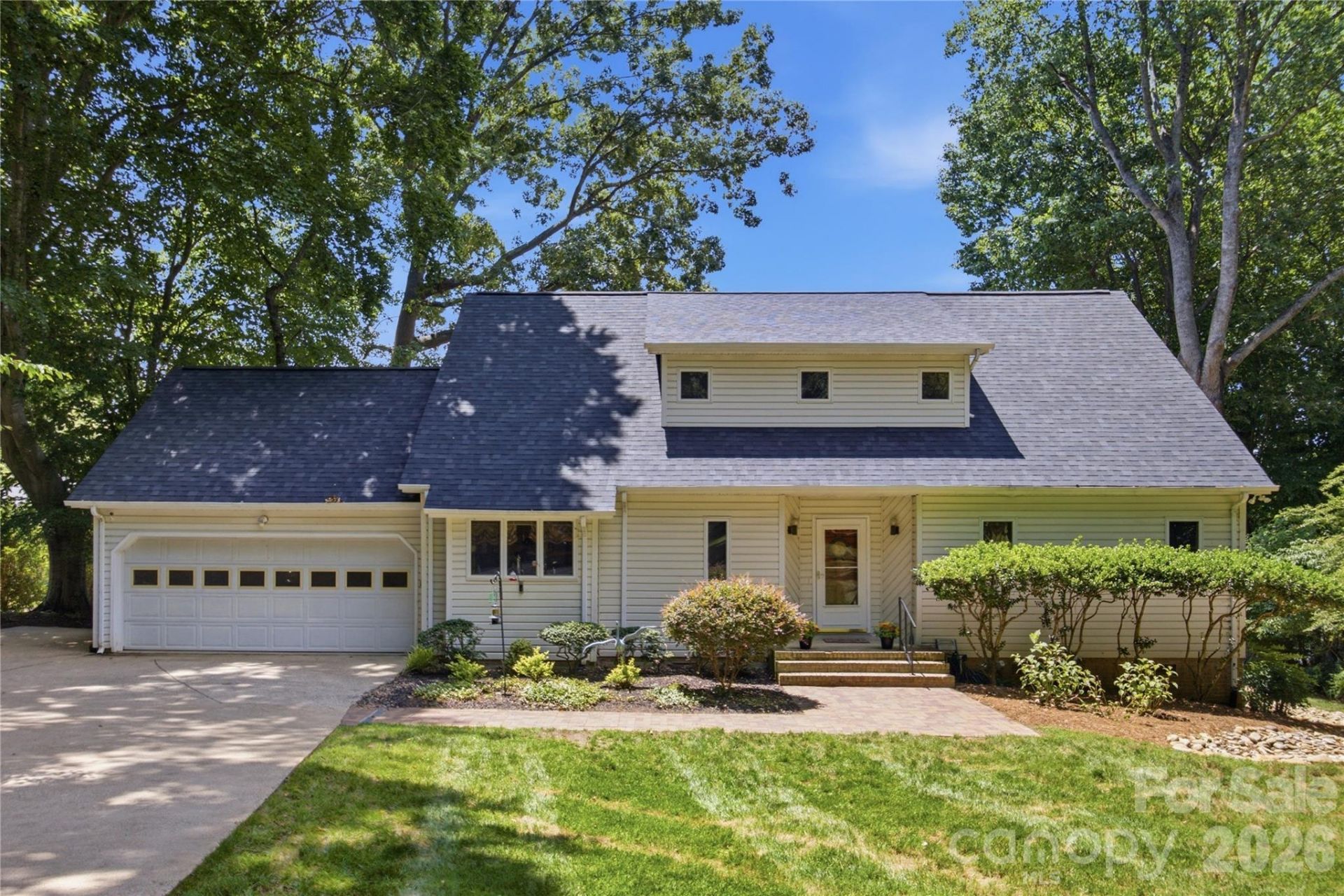 2216 Holly Lane, Shelby, NC 28150 Main Photo