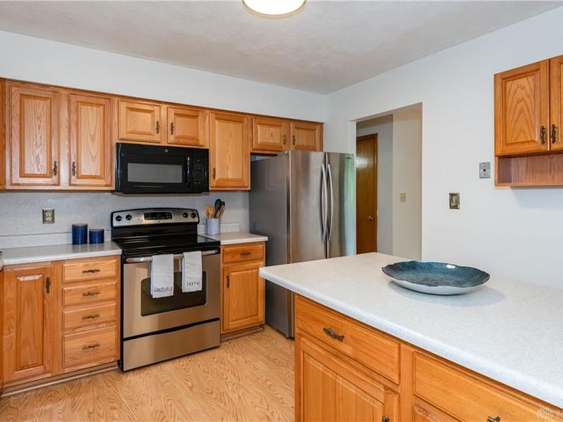 827 Moon Court, Miamisburg, OH 45342 Photo 17