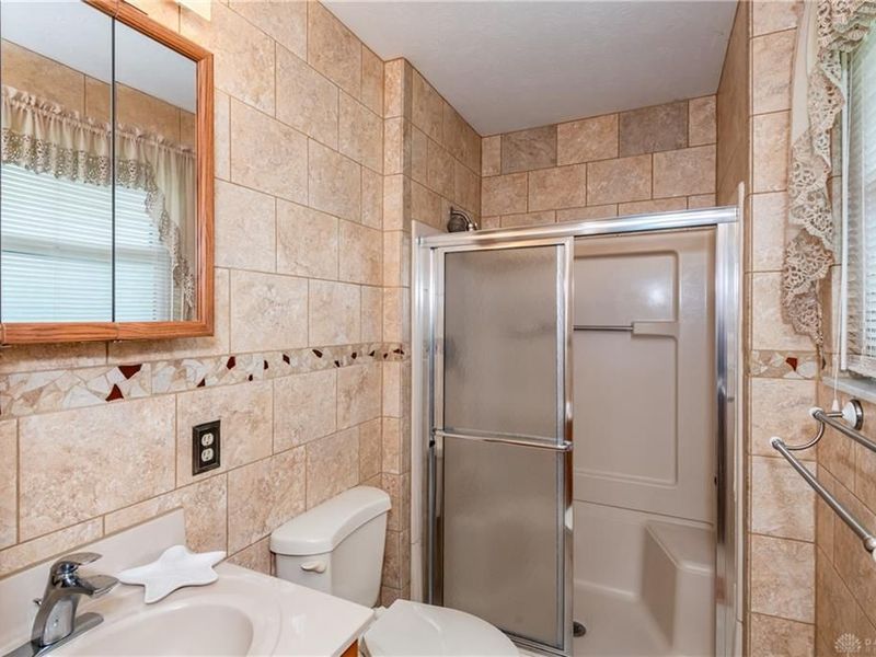 827 Moon Court, Miamisburg, OH 45342 Photo 24