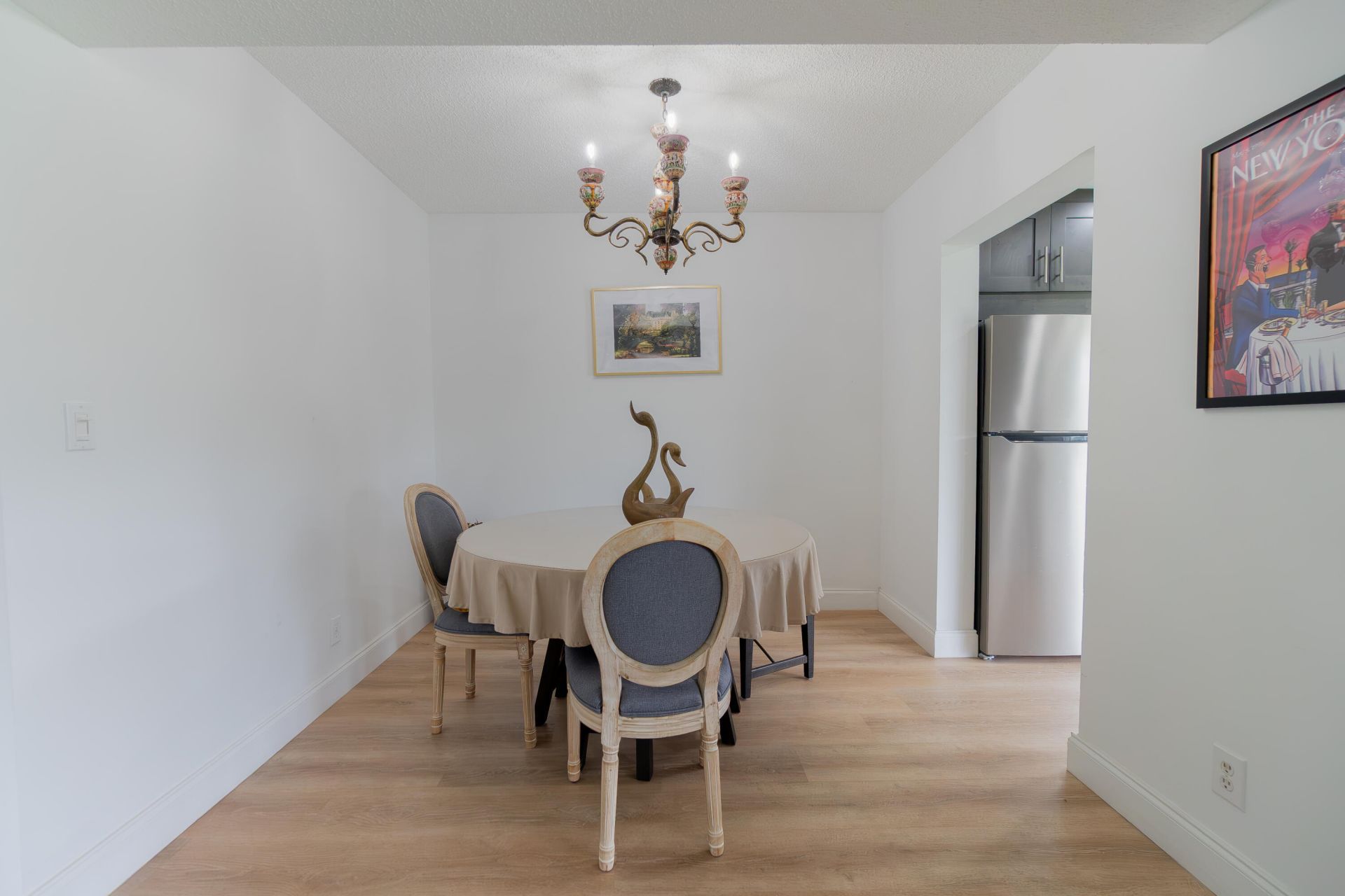 3661 Via Poinciana, Unit 211, Lake Worth, FL 33467 Photo