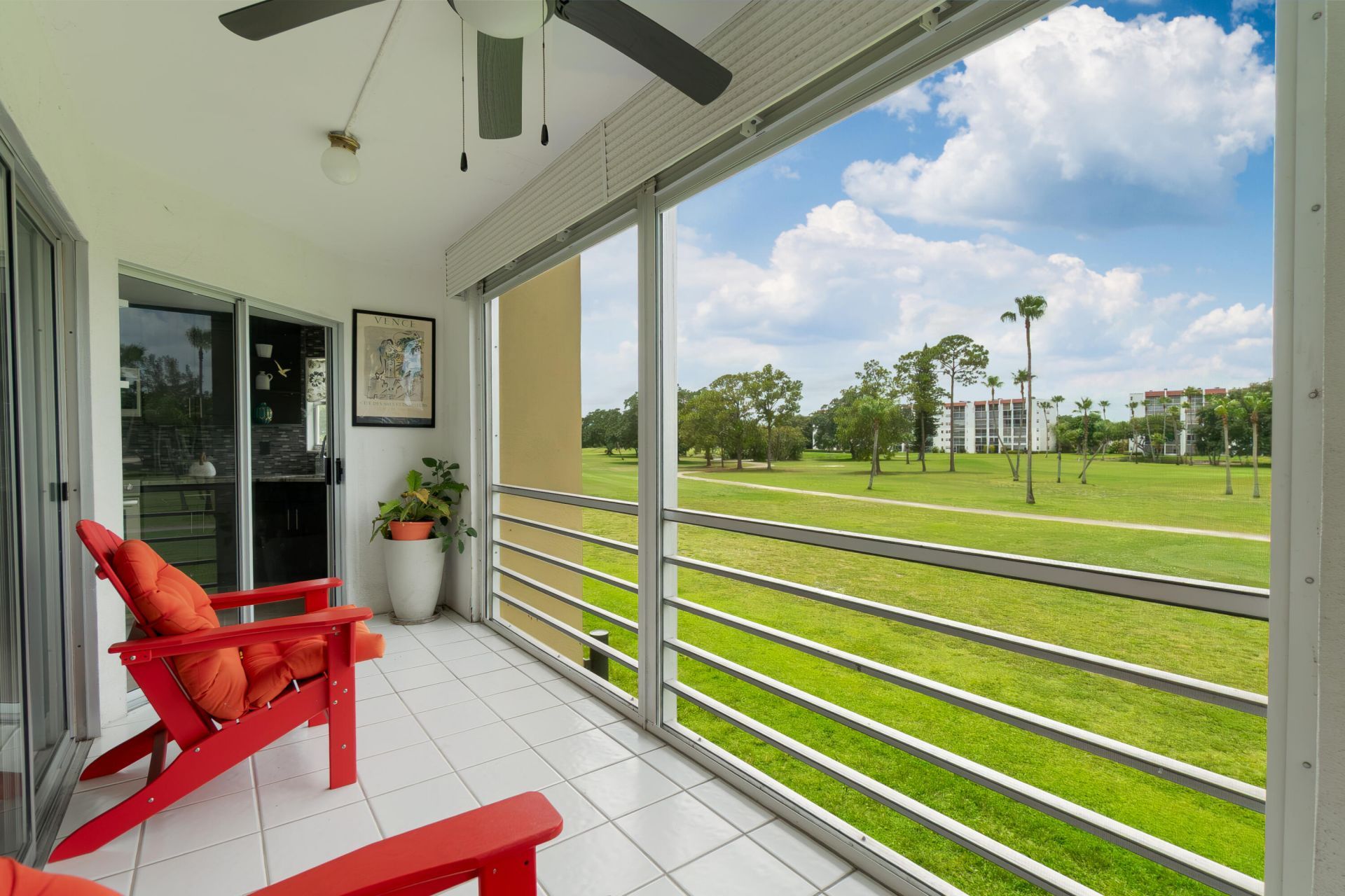 3661 Via Poinciana, Unit 211, Lake Worth, FL 33467 Photo