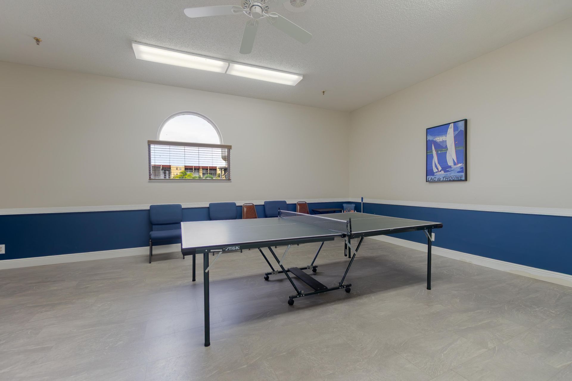 3661 Via Poinciana, Unit 211, Lake Worth, FL 33467 Photo