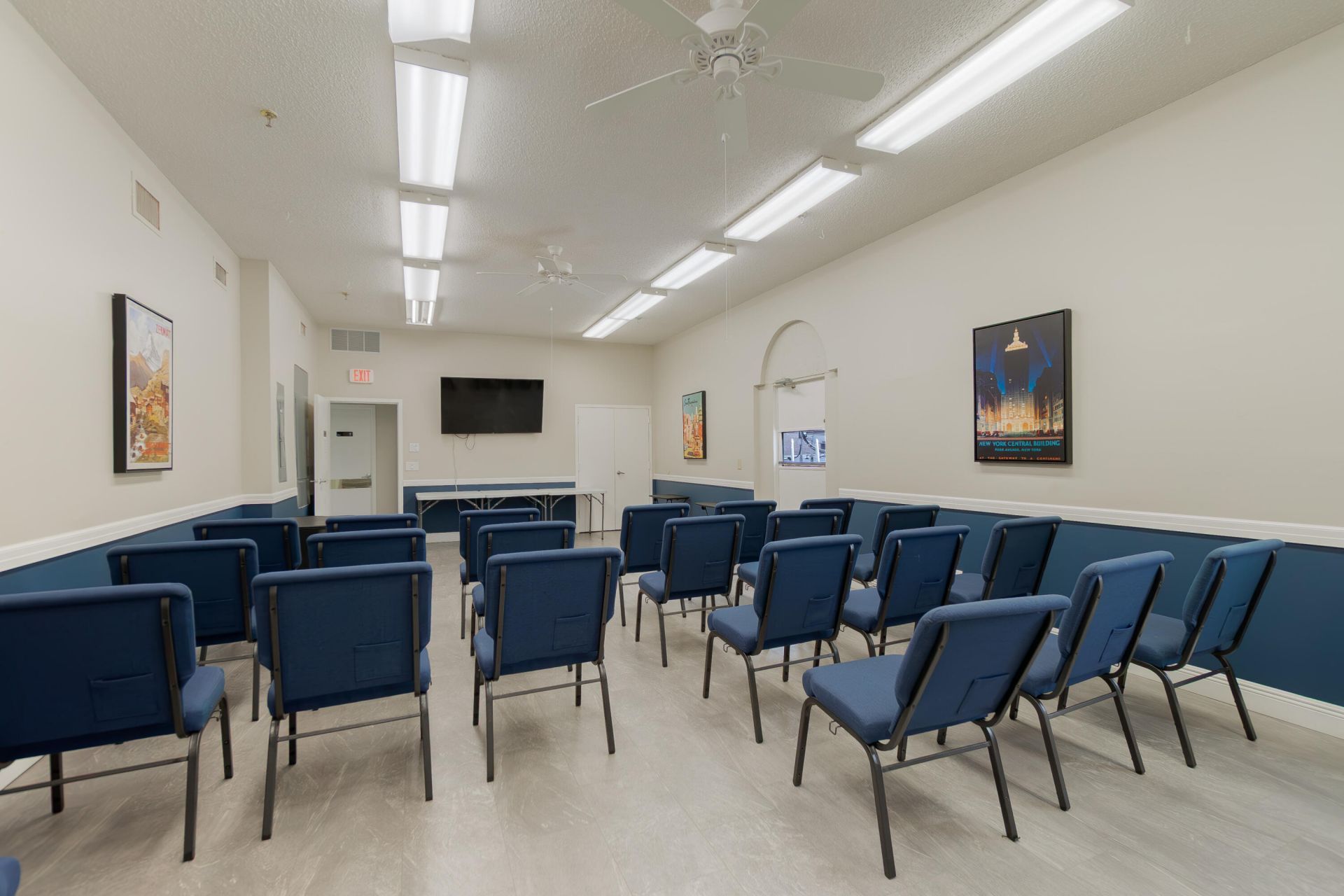 3661 Via Poinciana, Unit 211, Lake Worth, FL 33467 Photo