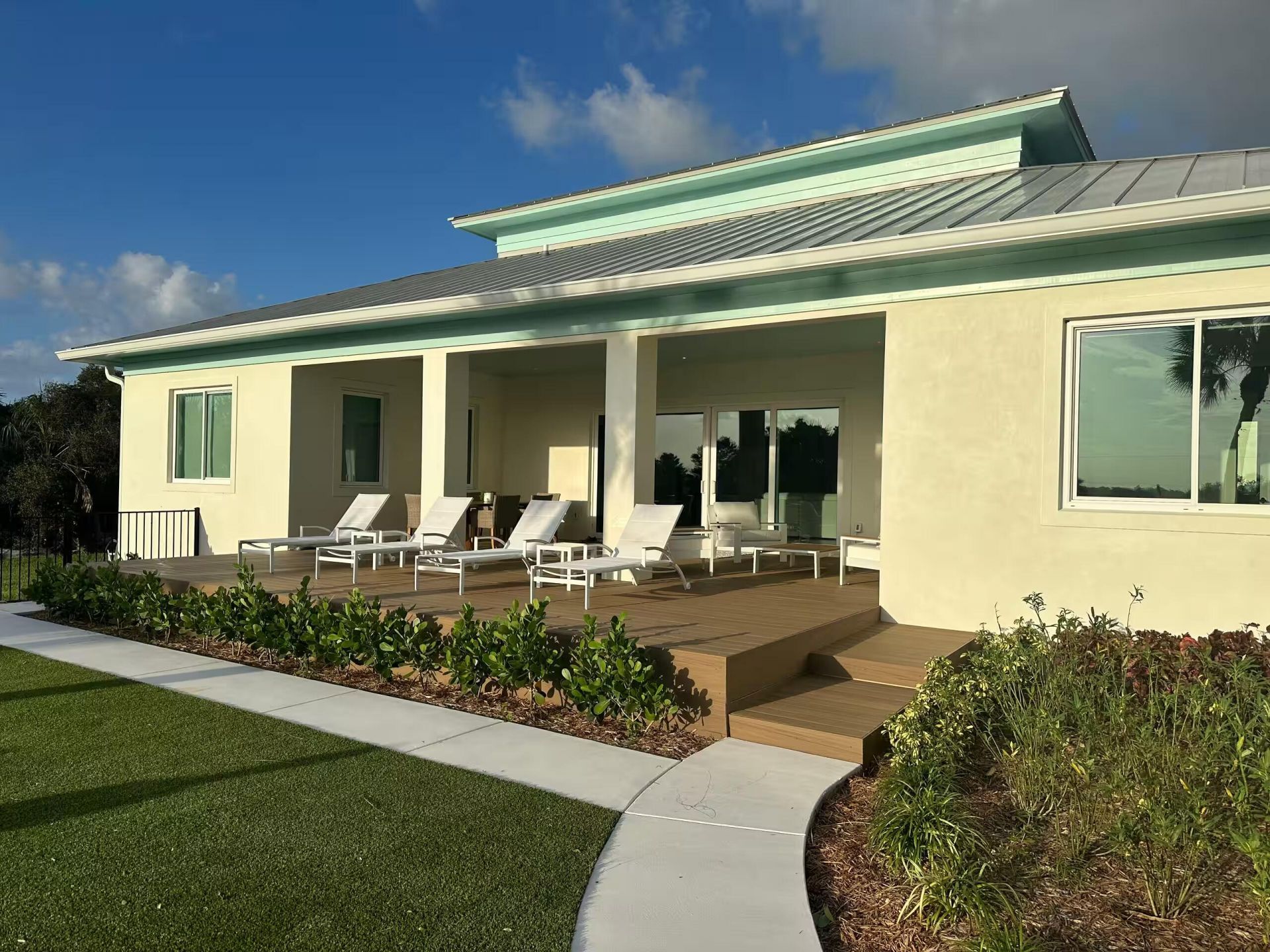 12331 S Indian River Drive, Jensen Beach, FL 34957 Photo