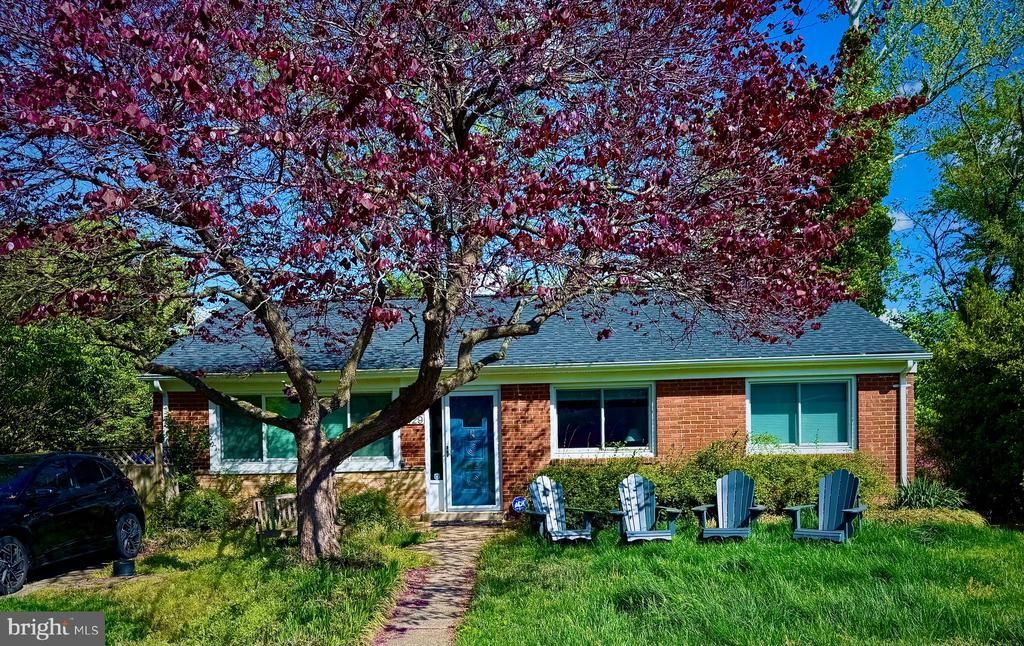 8429 FARRELL DRIVE, CHEVY CHASE, MD 20815