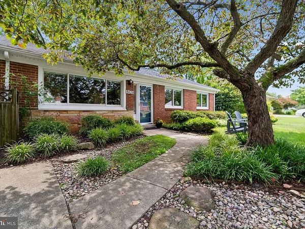 8429 FARRELL DRIVE, CHEVY CHASE, MD 20815