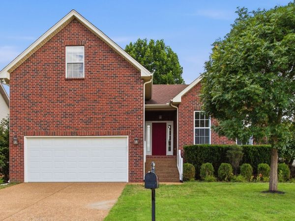 4014 Kristen St , Spring Hill, TN 37174