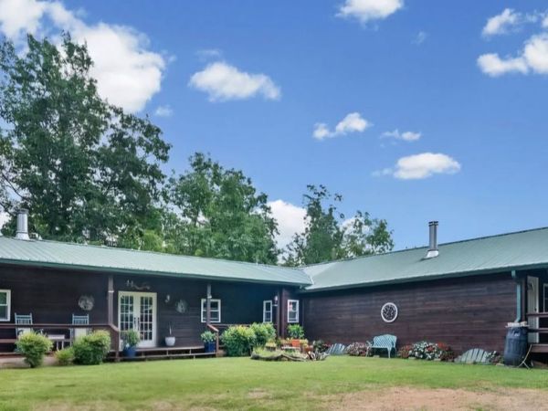 3519 Owl Hollow Rd, Linden, TN 37096