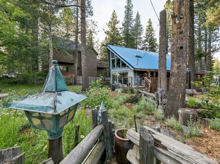 643 Seneca Drive, South Lake Tahoe, CA 96150 Photo
