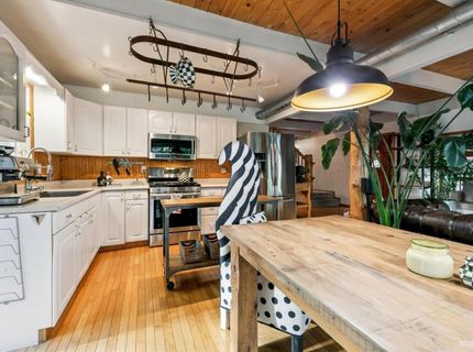 643 Seneca Drive, South Lake Tahoe, CA 96150 Photo