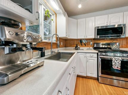 643 Seneca Drive, South Lake Tahoe, CA 96150 Photo