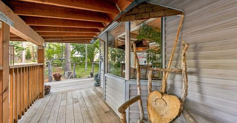 643 Seneca Drive, South Lake Tahoe, CA 96150 Photo